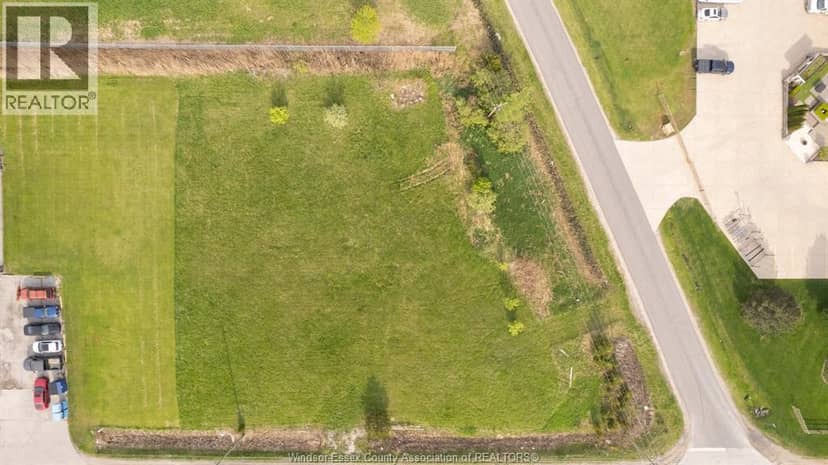 V/L Middle Road — photo 15 of 15