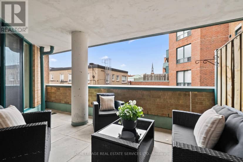 202 - 185 Robinson Street — photo 20 of 29