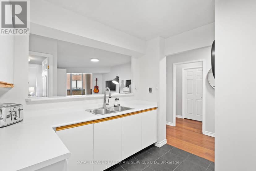 202 - 185 Robinson Street, Oakville, photo 6