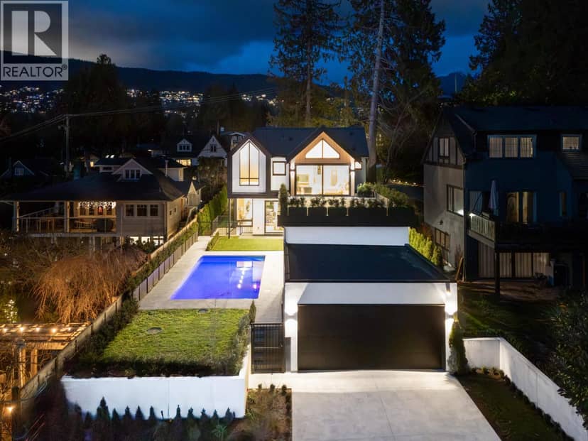 1066 FULTON AVENUE, West Vancouver, photo 2