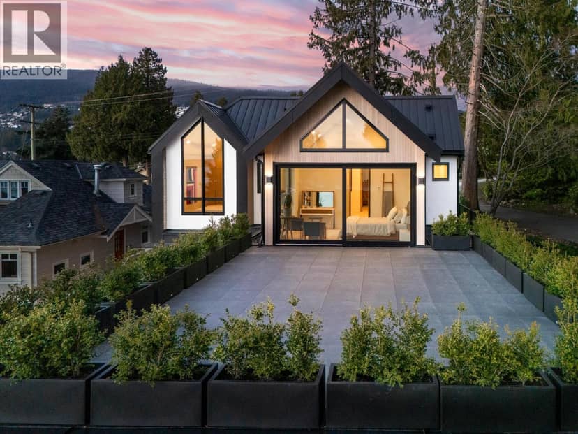 1066 FULTON AVENUE, West Vancouver, photo 3