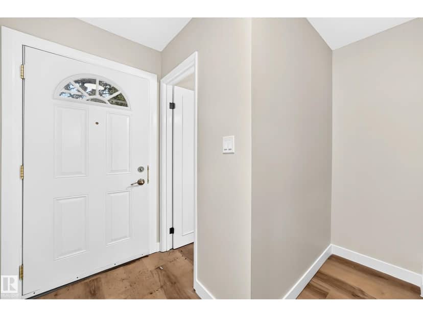 5535 144A AV NW, Edmonton, photo 4