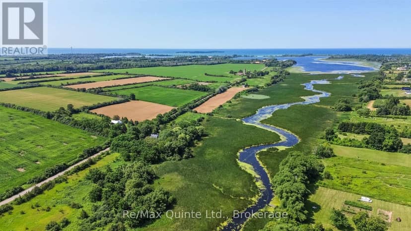 214 Pleasant Bay Road, Prince Edward County, photo 7