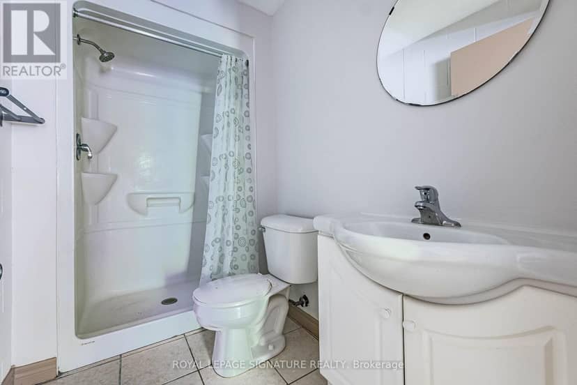 101 - 251 Lester Street — photo 25 of 40