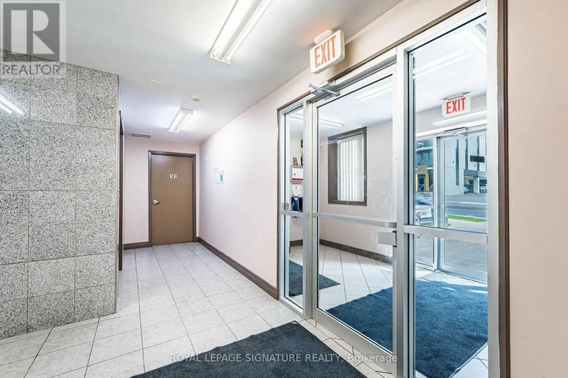 101 - 251 Lester Street — photo 6 of 40