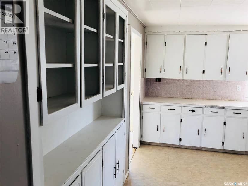 626 Main STREET — photo 9 of 14