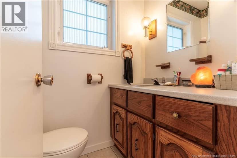 56 Aitken Avenue — photo 20 of 40