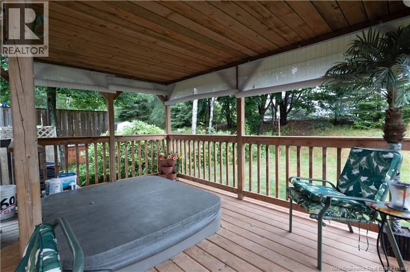 56 Aitken Avenue — photo 35 of 40