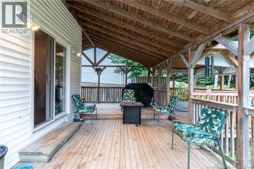 56 Aitken Avenue — photo 31 of 40