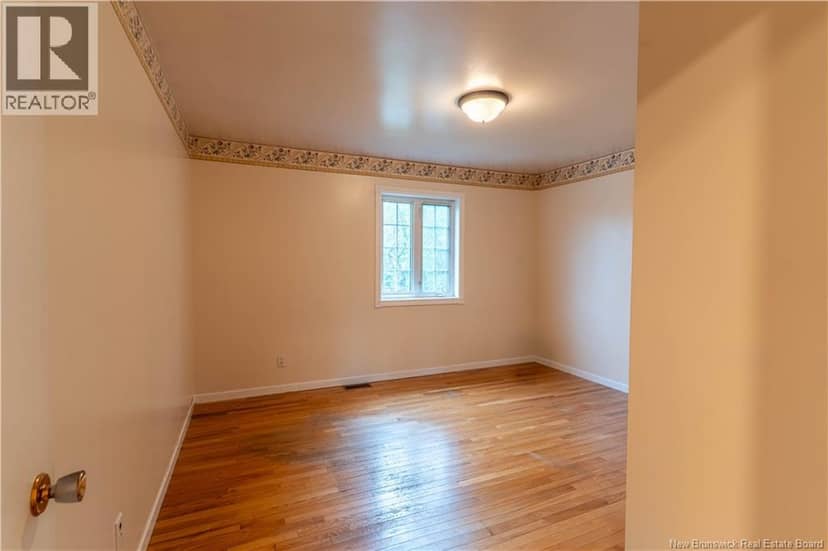 56 Aitken Avenue — photo 21 of 40