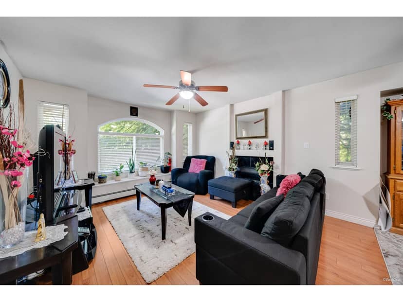 8863 KING GEORGE BOULEVARD, Surrey, photo 7
