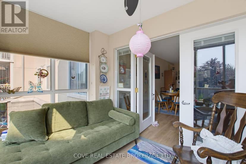 203 - 511 Gainsborough Road — photo 14 of 24