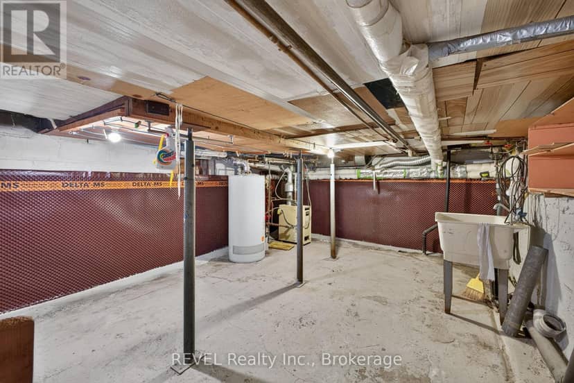 350 Phipps Street — photo 17 of 26