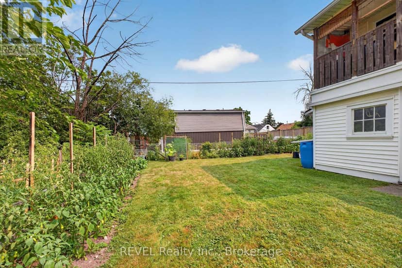 350 Phipps Street — photo 18 of 26