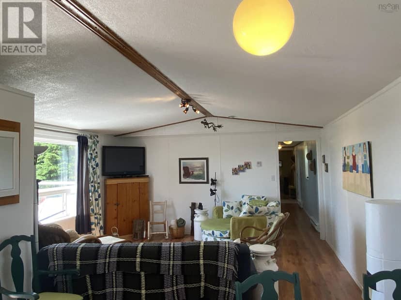 23 Evong Road — photo 13 of 40