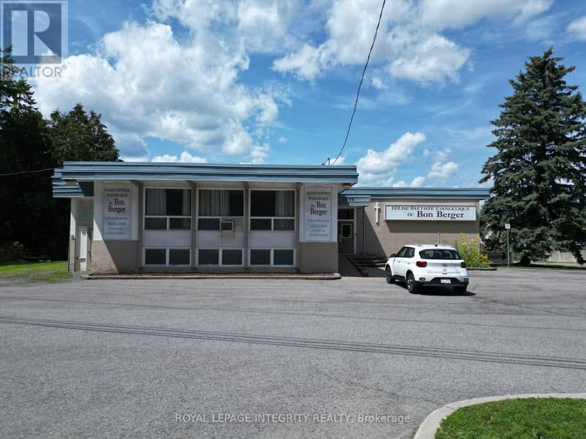 3775 St Joseph Boulevard — photo 14 of 28