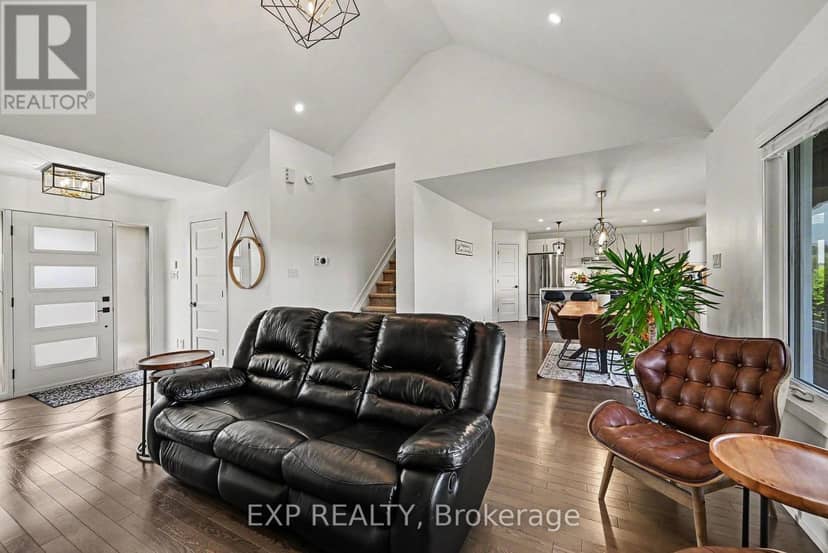 306 Moisson Street — photo 6 of 36