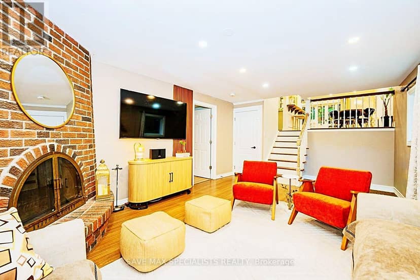 26 Fairington Crescent — photo 27 of 40