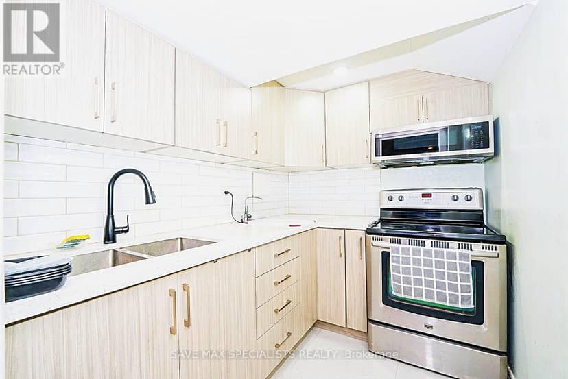 26 Fairington Crescent — photo 34 of 40