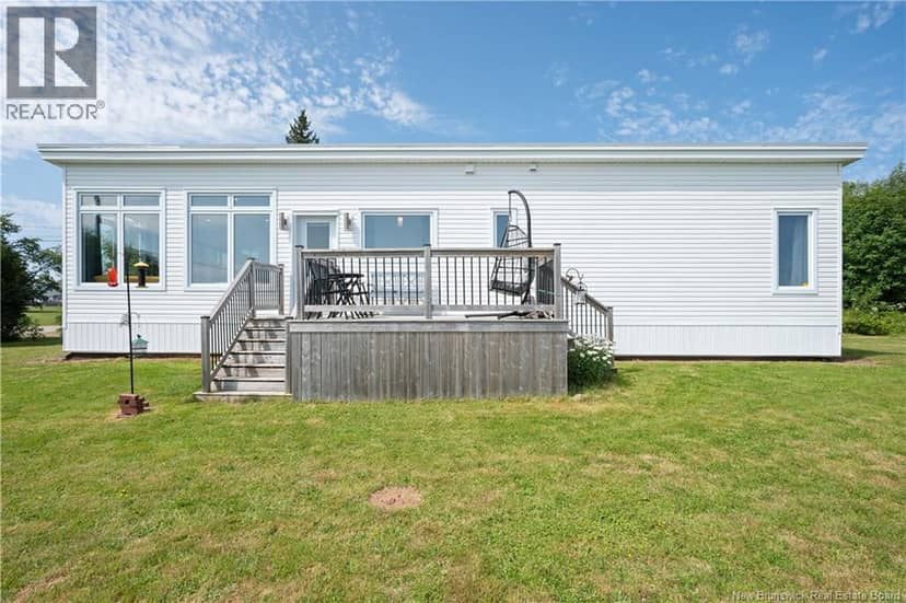 14 Aimé Bourque — photo 2 of 34