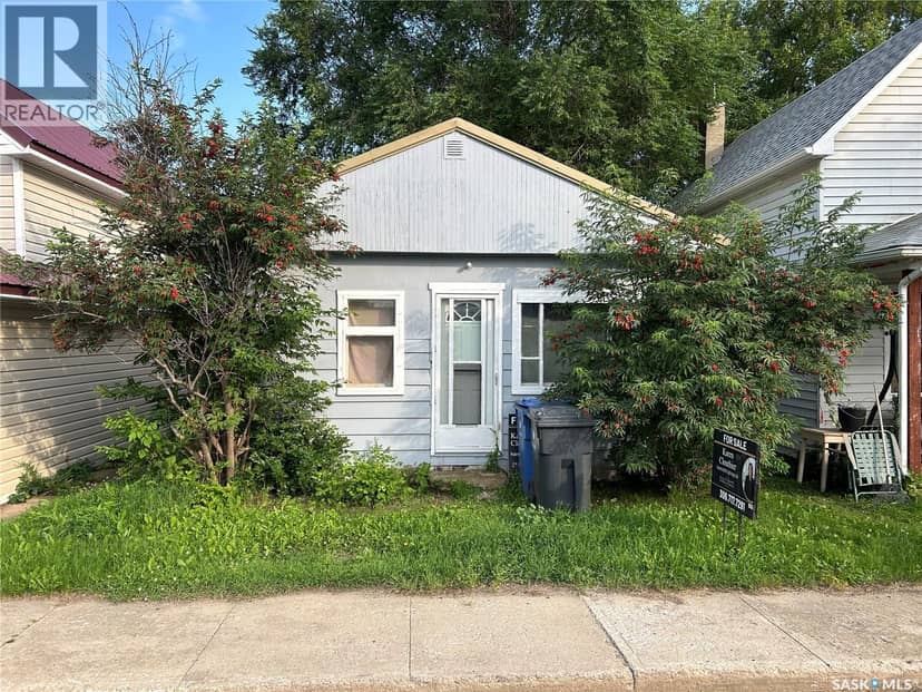 101B 1st AVENUE W — photo 2 of 13