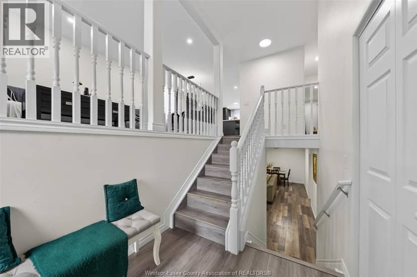4844 Whitefish Crescent — photo 18 of 40