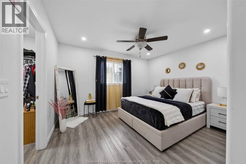 4844 Whitefish Crescent — photo 37 of 40