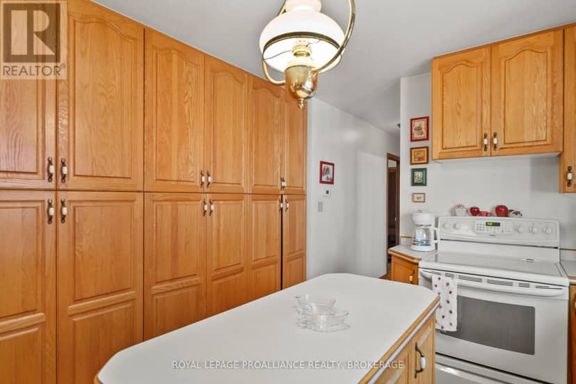 1039 Highway 96 — photo 15 of 40