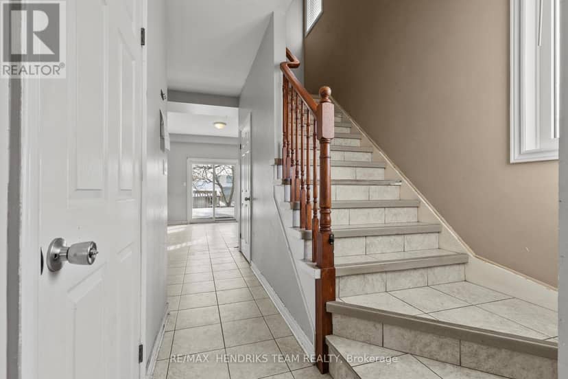 2 Townline Road E — photo 15 of 30