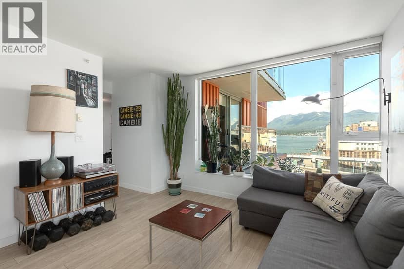 904 983 E HASTINGS STREET, Vancouver
