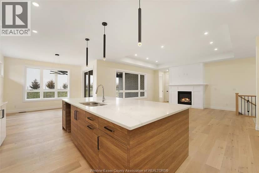 10 Gregory — photo 17 of 35