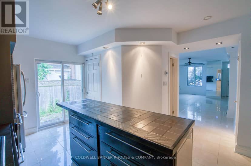 300 St Andrew Street, Ottawa, photo 7