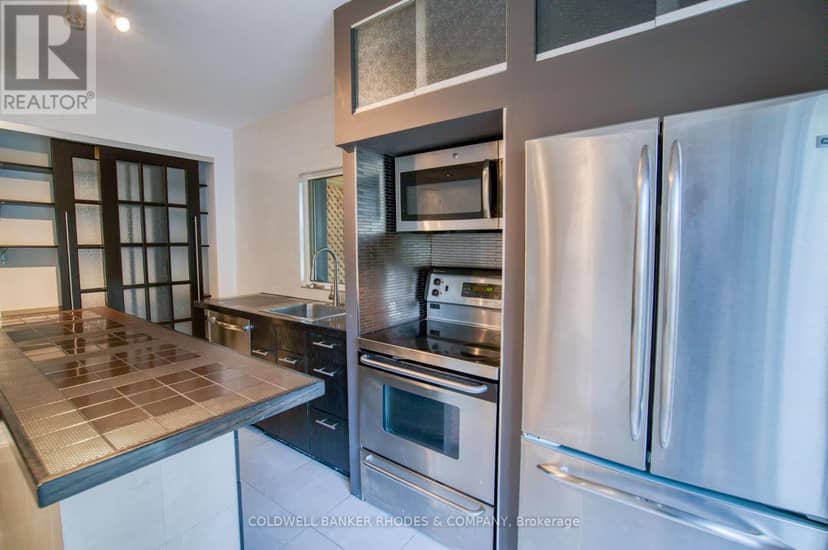 300 St Andrew Street, Ottawa, photo 8