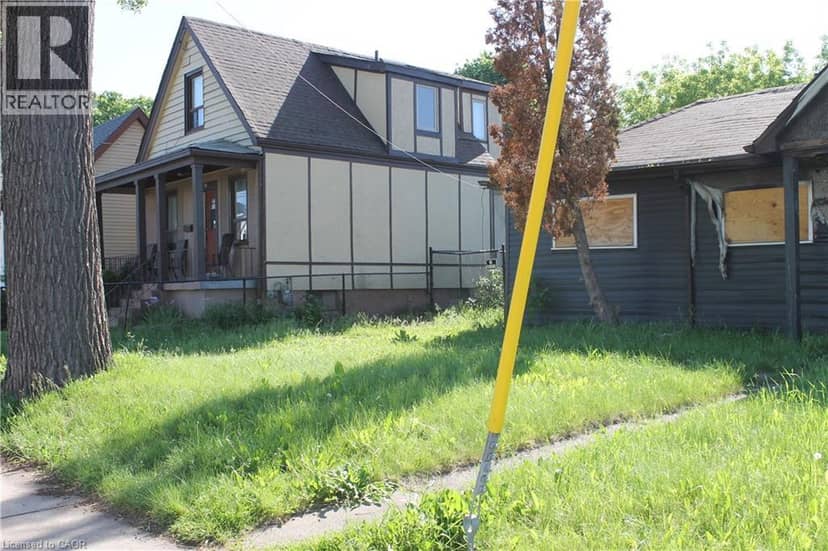 127 ROBINS Avenue — photo 9 of 17