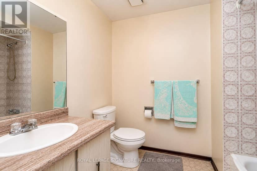4040 Silverhaze Road — photo 18 of 26
