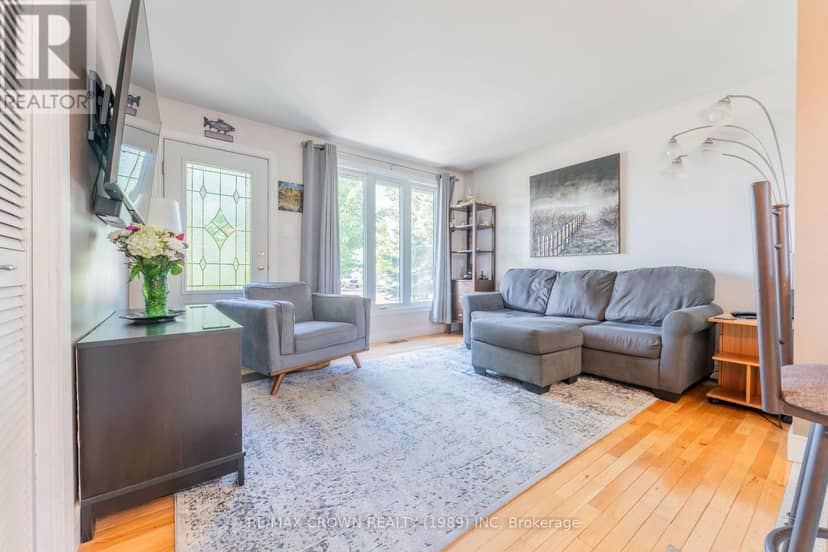 30 Hazel Street — photo 12 of 40