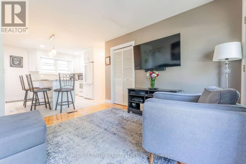 30 Hazel Street — photo 14 of 40