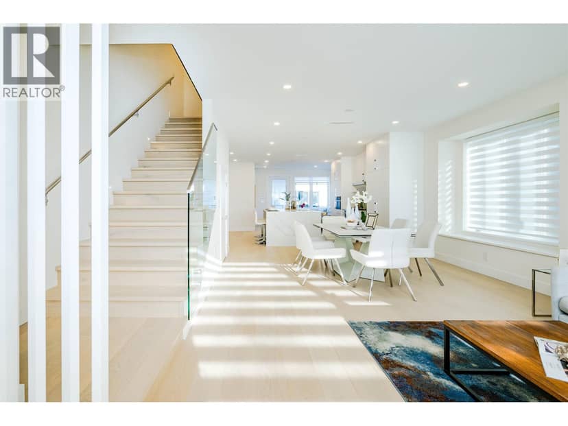 3321 W 37TH AVENUE, Vancouver