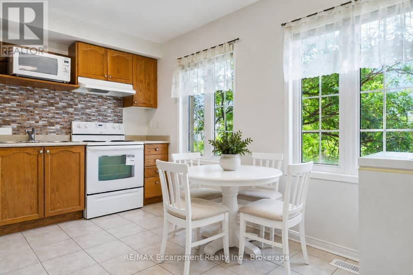 8 Jim Baird Mews — photo 26 of 40