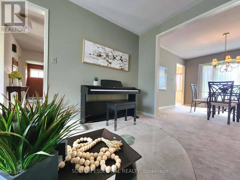 116 Margaret Place — photo 11 of 40