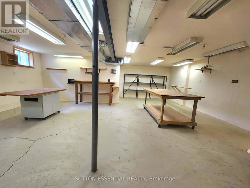 116 Margaret Place — photo 35 of 40
