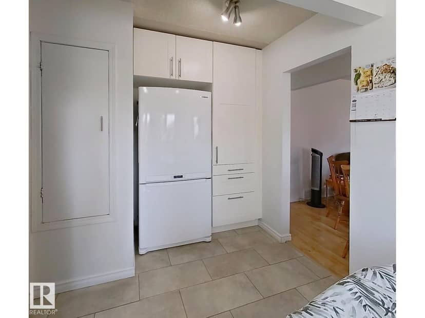 9201 153 ST NW — photo 9 of 19