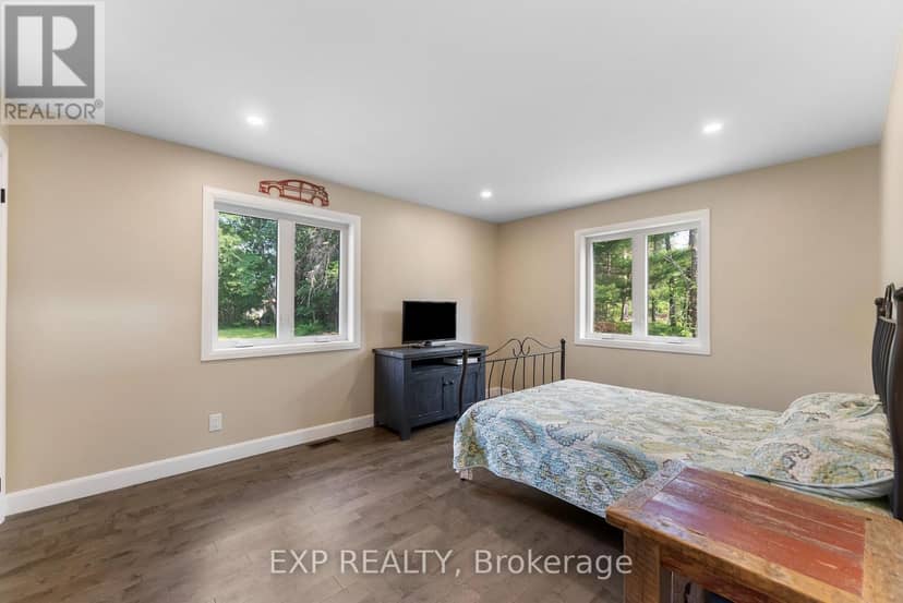51 Yantha Crescent — photo 15 of 32