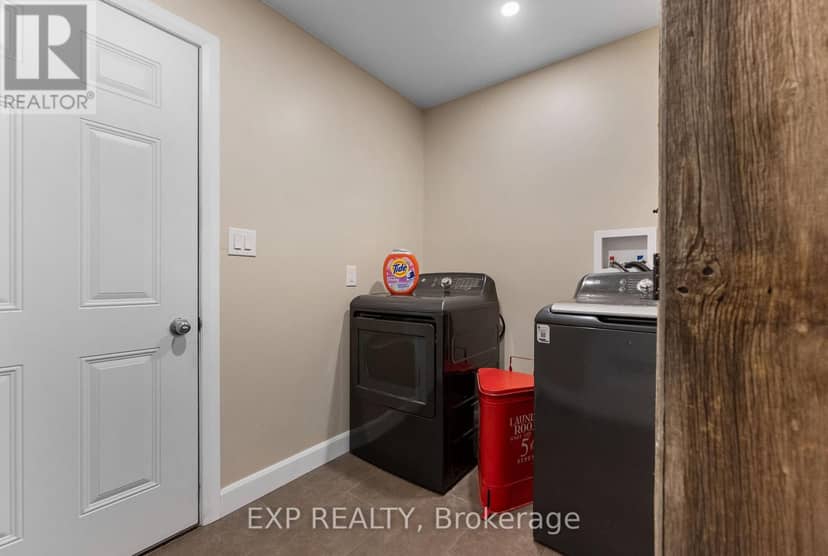 51 Yantha Crescent — photo 18 of 32