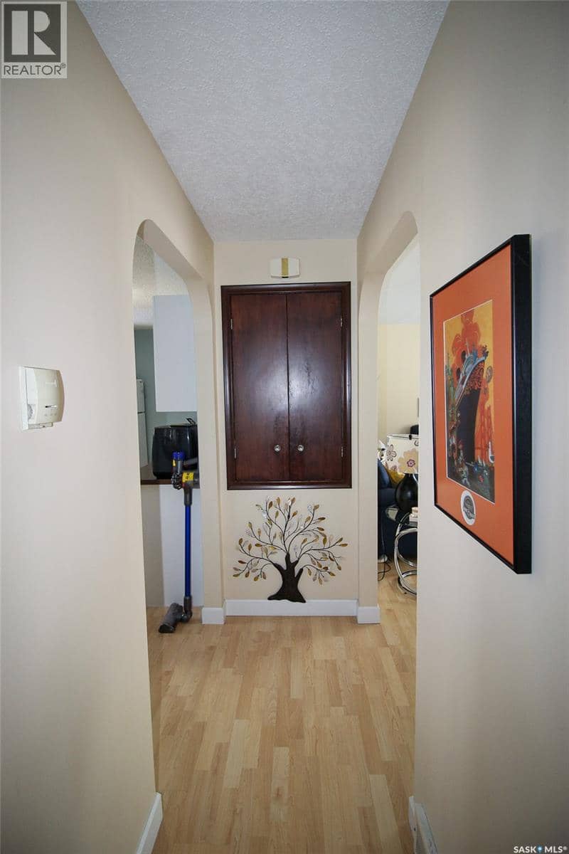 644 1st STREET W — photo 14 of 22