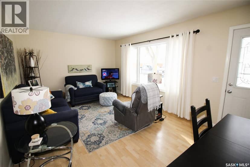 644 1st STREET W, Shaunavon, photo 4
