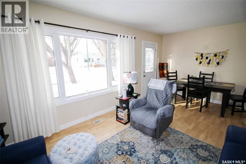 644 1st STREET W, Shaunavon, photo 7