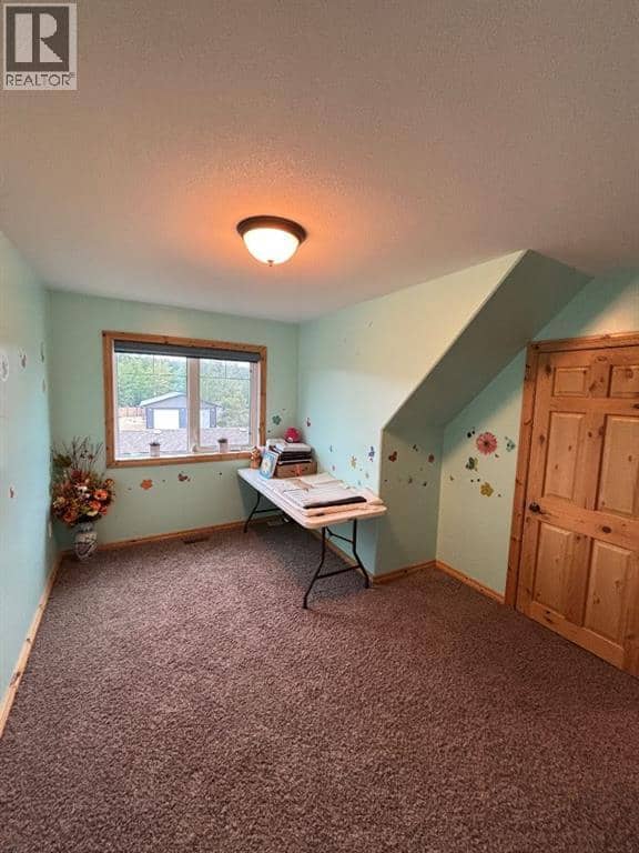 180 162 Peace River Avenue — photo 16 of 28