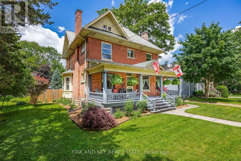 183 Shackleton Street — photo 3 of 40
