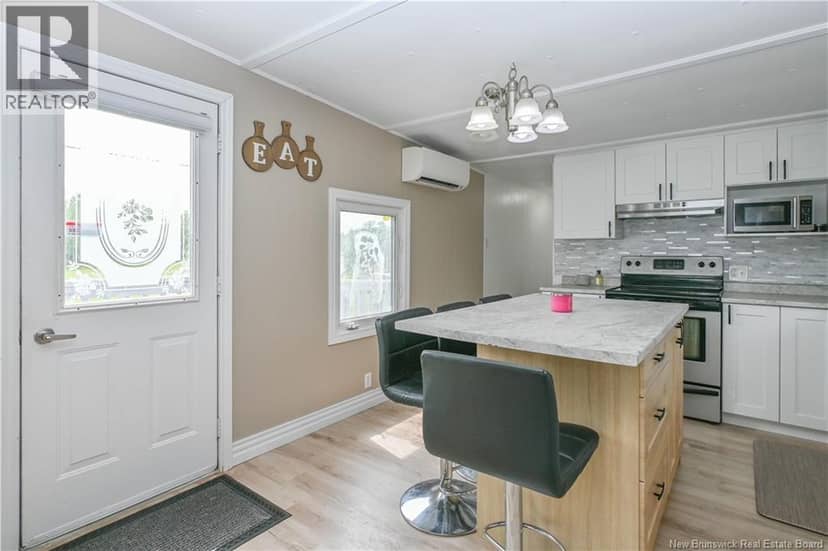 85 Sylvain Street — photo 7 of 18